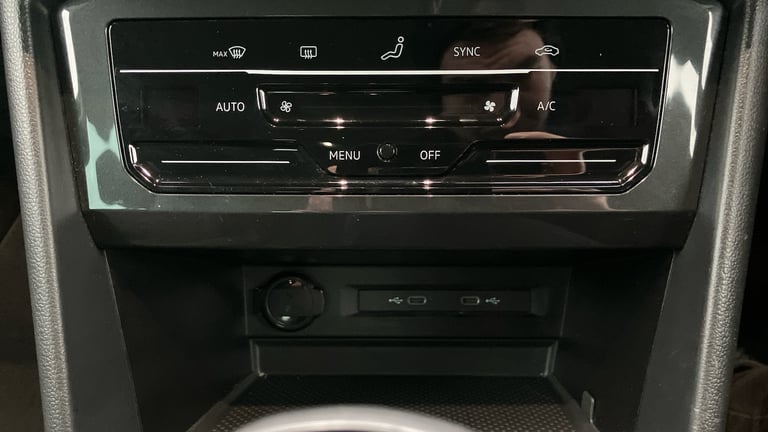 2023 Volkswagen Tiguan 1.5 TSI 150 Life 5dr Petrol Estate Estate Petrol Manual