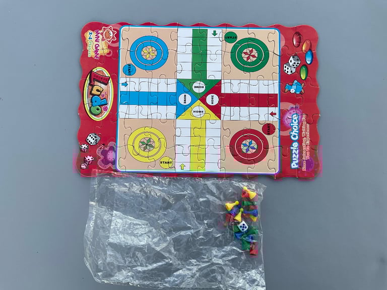 JIGSAW PUZZLE - LUDO board game. 