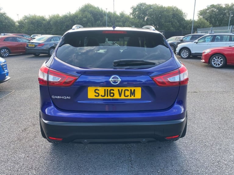 2016 Nissan Qashqai 1.6 dCi N-Connecta SUV 5dr Diesel Manual 4WD Euro 6 (s/s) (130 ps) HATCHBACK ...
