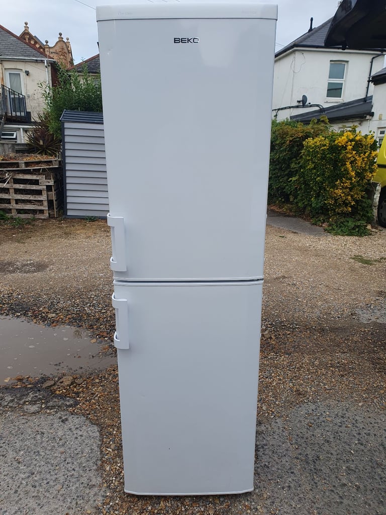 image for Fridge freezer BEKO frost free. Delivery 