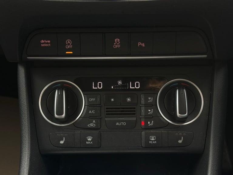 2015 Audi Q3 2.0 TFSI SE SUV 5dr Petrol S Tronic quattro Euro 6 (s/s) (180 ps) ESTATE Petrol Auto...