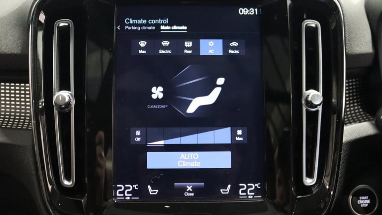  Volvo XC40 T3 R-Design (Lounge Pack, Sunroof, Harman Kardon, 360 Camera, BLIS) Petrol Automatic