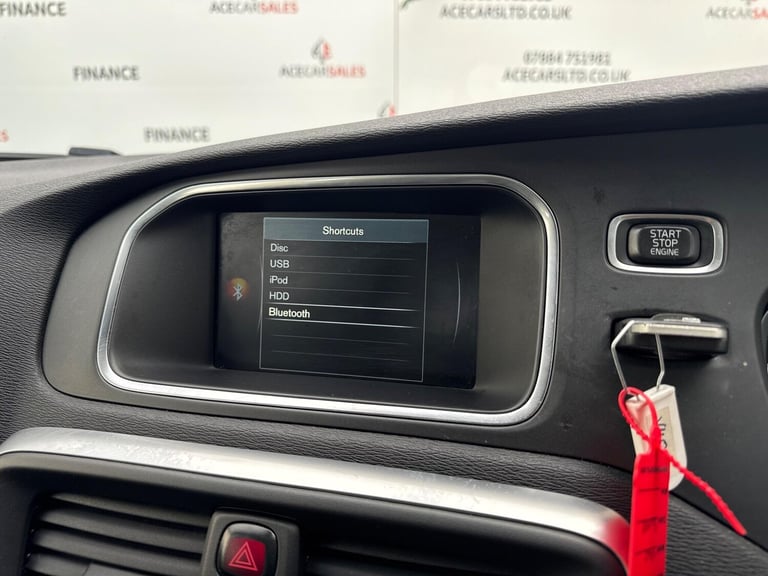 2016 Volvo V40 D3 [4 Cyl 150] Inscription 5dr Geartronic HATCHBACK DIESEL Automatic