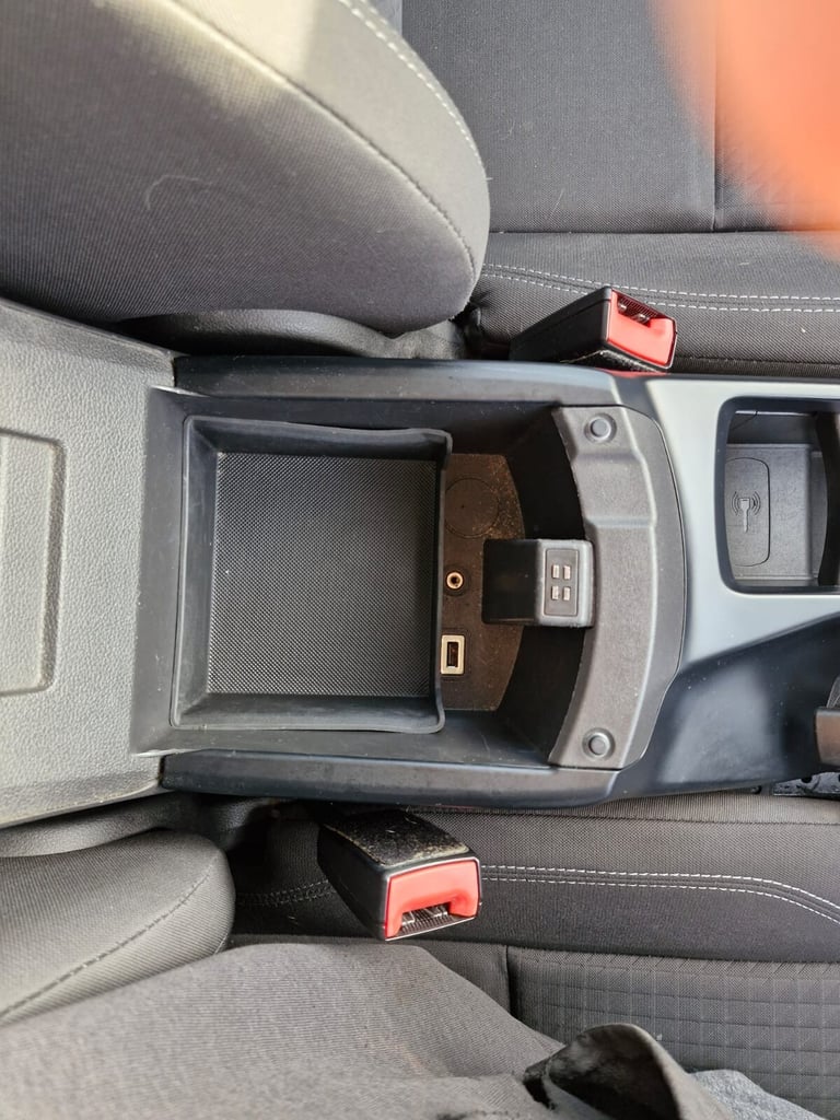 2016 Ford Grand C-MAX 1.5 TDCi Zetec MPV 5dr Diesel Manual Euro 6 (s/s) (120 ps)