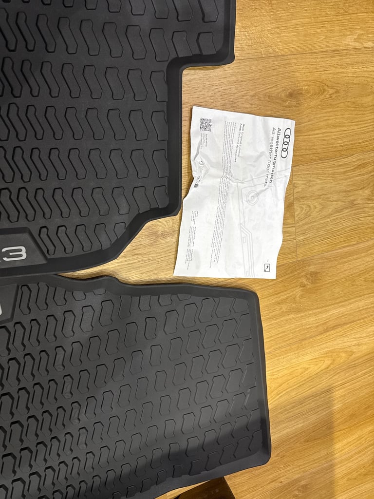 Audi Q3 all-weather front mats