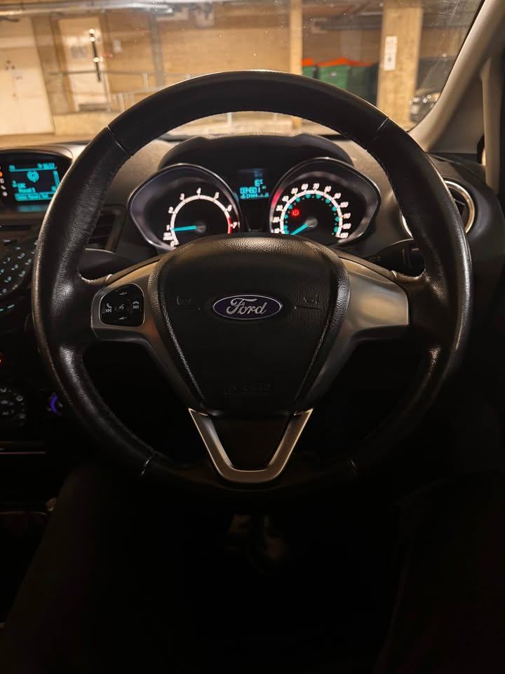 Ford, FIESTA, Hatchback, 2015, Manual, 998 (cc), 3 doors