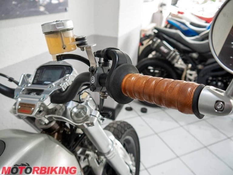 2019 (19) CCM Spitfire Flat Tracker - FSH & Brembo performance upgrade!!