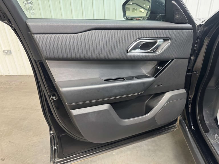 2019 Land Rover Range Rover Velar 2.0 D180 R-Dynamic S 5dr Auto ESTATE DIESEL Automatic
