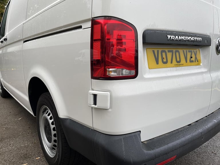 2020 Volkswagen Transporter Transporter 2.0 TDI T28 Startline FWD SWB Euro 6 (s/s) 5dr PANEL VAN ...