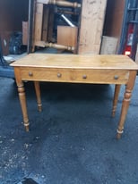 Free delivery in Croydon small oak side table with drawers