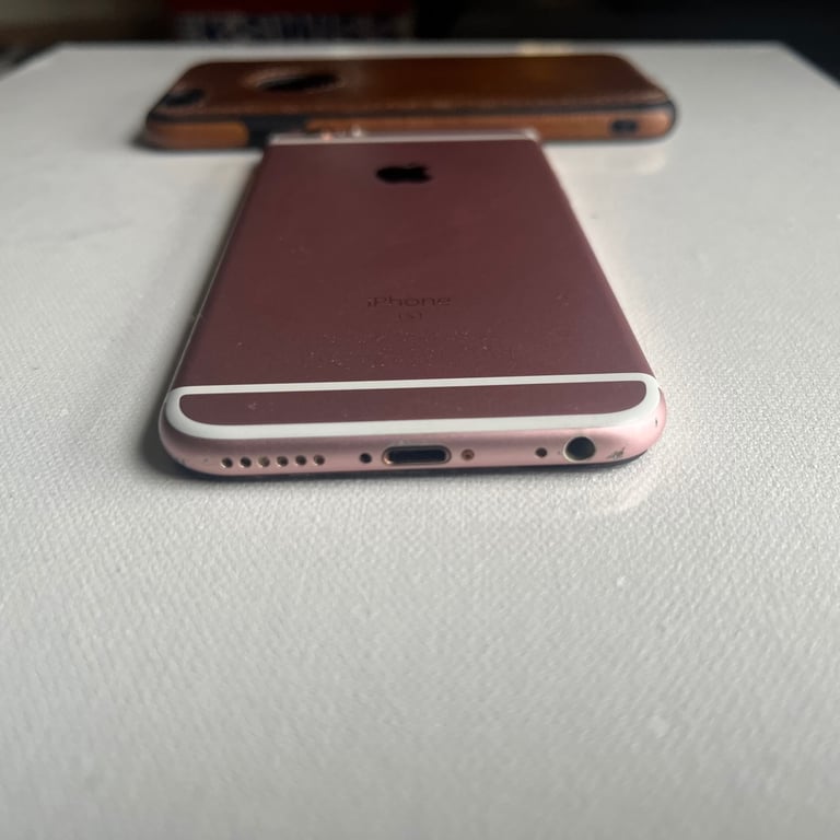 iPhone 6s 32gb UNLOCKED 