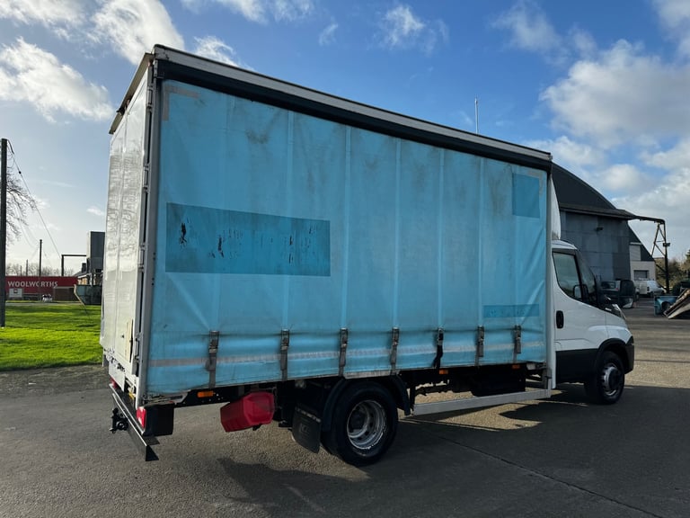 2016 Iveco Daily Iveco Daily 70-210 3.0 Auto-Hi-Matic 2016 Euro-6 14f Curtainsider Van NA Diesel ...