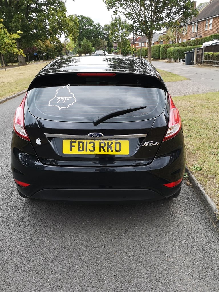 2013 Ford Fiesta Zetec 5 Door £35 Tax 1.2cc Low Miles 68k MOT Excellent 1st Car Bargain!!