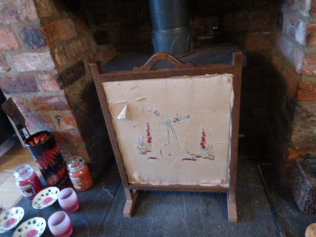 Antique Fire Screen - Appears to be an oak surround