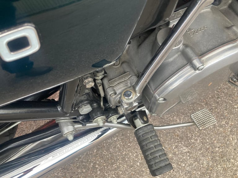 KAWASAKI Z900 A4,1976 45,000 MILES,GENUINE EXHAUST SYSTEM