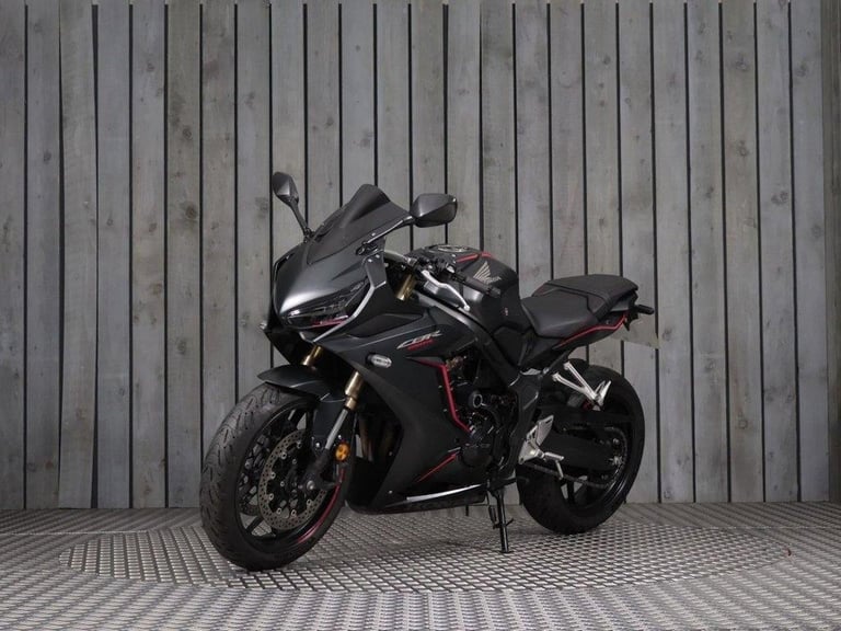 2020 20 HONDA CBR650R