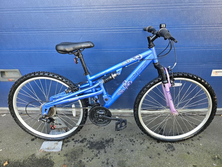 Unisex mountain bike APOLLO ENDEAVOUR   Wheels 26" Frame 14"  VGC!