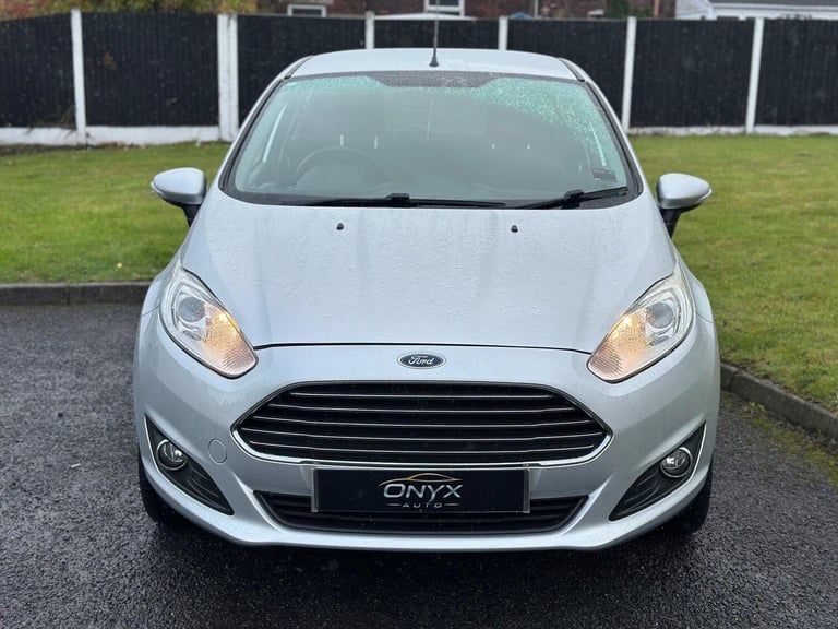2013 Ford Fiesta 1.25 Zetec Euro 5 5dr HATCHBACK Petrol Manual