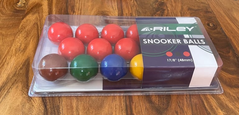 Unused Set of Riley 1 7/8 (48mm) Snooker Balls