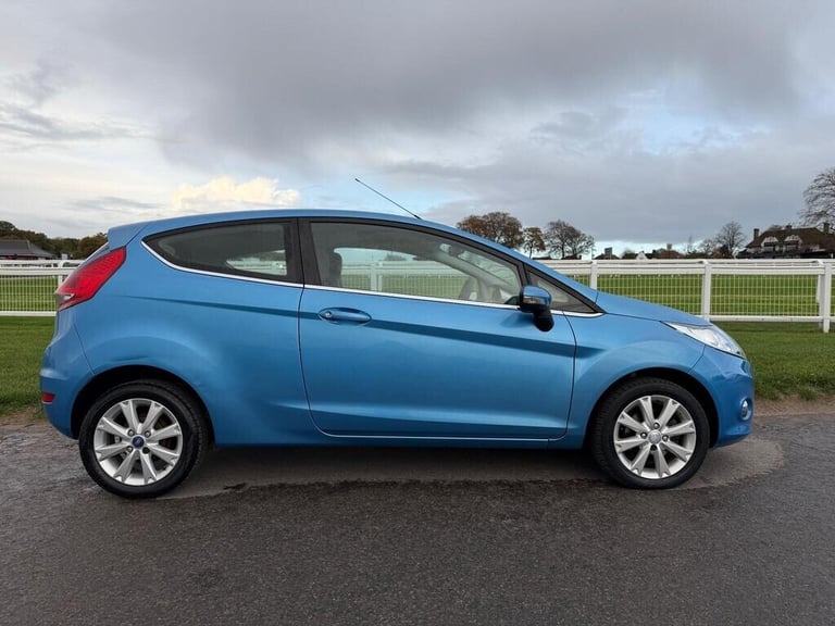 2011 Ford Fiesta 1.25 Zetec 3dr [82] HATCHBACK Petrol Manual
