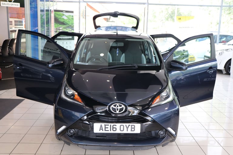 2016 Toyota AYGO 1.0 Aygo X-Play VVT-i CVT 5dr Hatchback Petrol Automatic