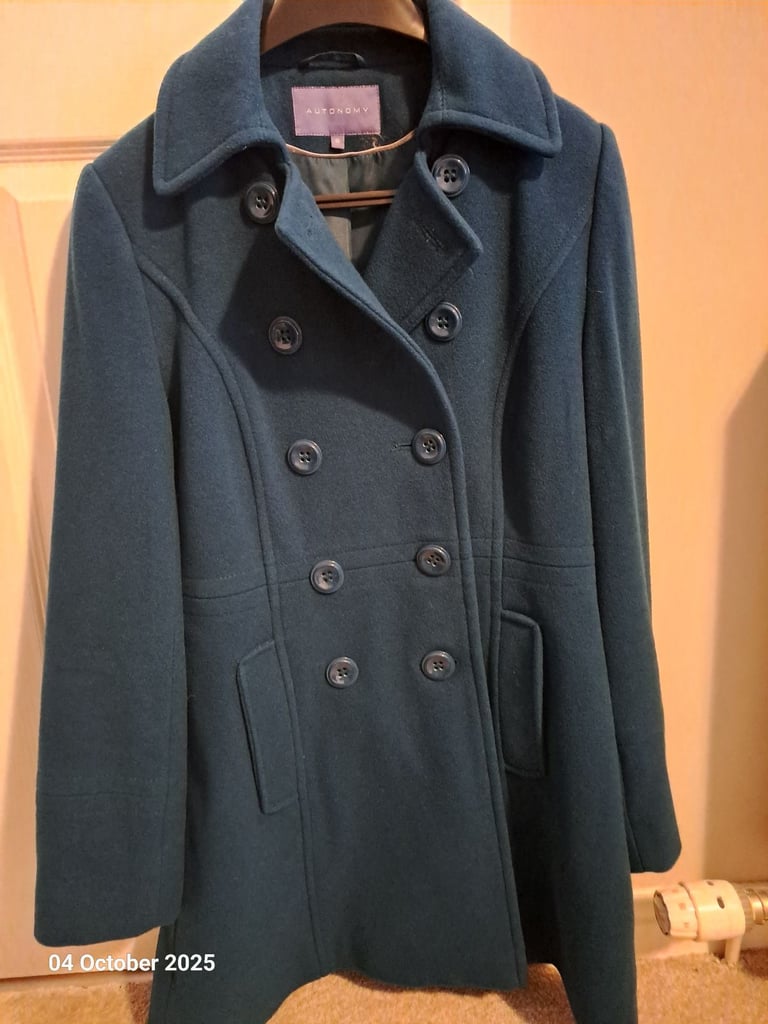 Autonomy teal green blue size 8 Reefer style jacket,  80% wool