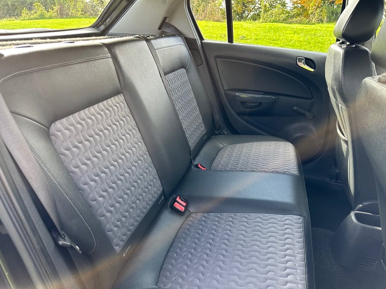 Vauxhall Corsa 1.2 SE, 2012, New MOT, Full Service History, Excellent Condition 