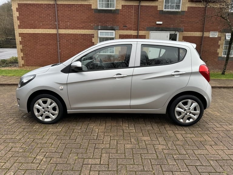 2016 Vauxhall Viva 1.0 SE 5d 74 BHP Hatchback Petrol Manual