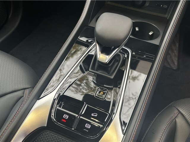 2025 MG MG HS 1.5 T-GDI Hybrid+ Trophy 5dr Auto Hatchback Hybrid Automatic