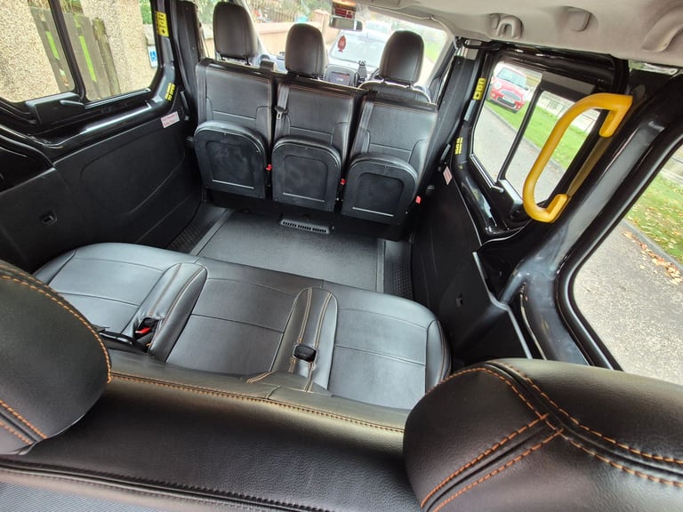 TAXI, Vauxhall, VIVARO, MPV, 2018, Manual, 1598 (cc), 5 doors