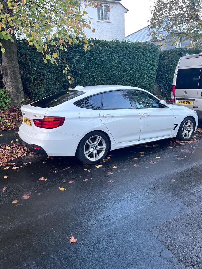 BMW, 3 SERIES, Hatchback, 2014, Manual, 1995 (cc), 5 doors