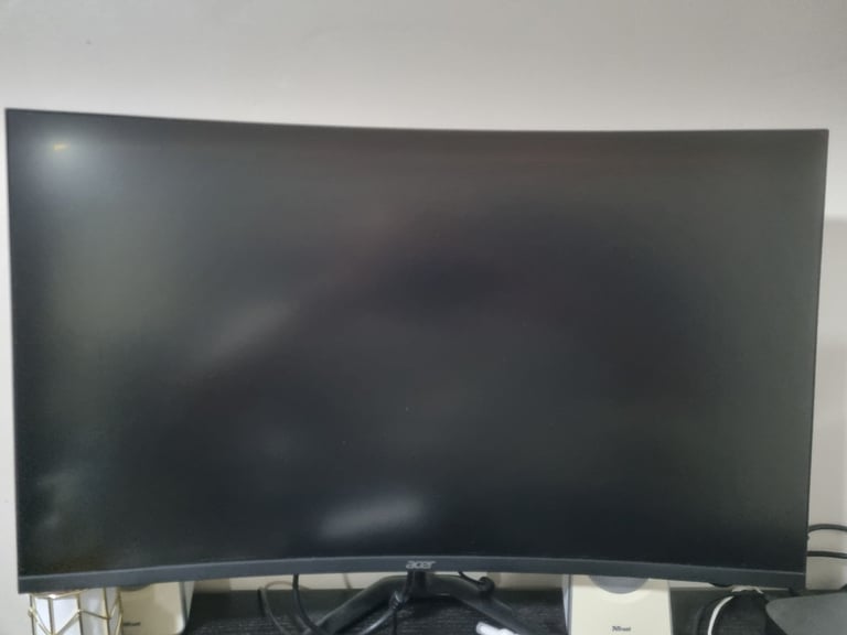 ACER 31.5" AMD FREESYNC Gaming