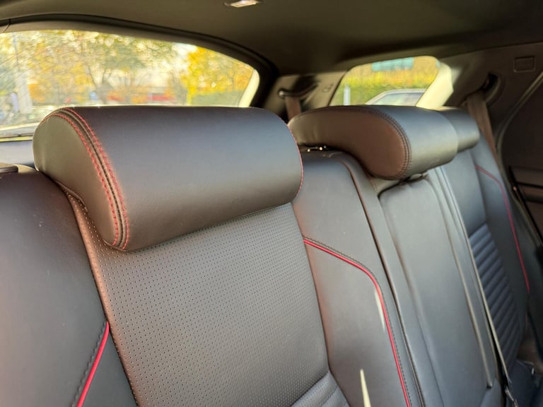 2020 Land Rover Discovery Sport 2.0 D240 MHEV R-Dynamic HSE SUV 5dr Diesel Auto 4WD Euro 6 (s/s) ...