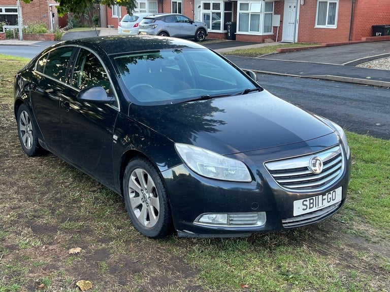 2011 Vauxhall Insignia 1.8i 16V SRi 5dr HATCHBACK Petrol Manual