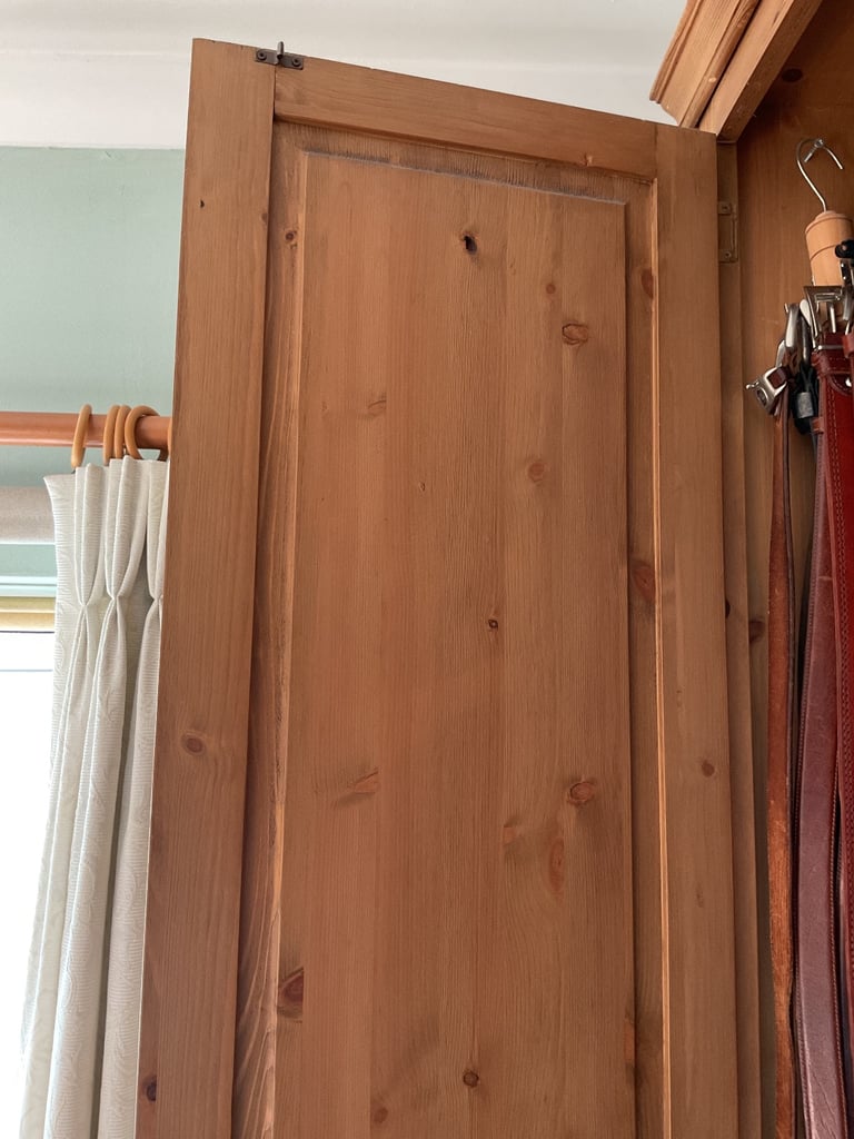 Solid Pine Wooden Bespoke 3-Door Triple Wardrobe With 5 lower drawers dove tail