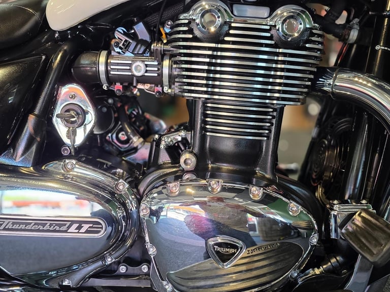 2016 TRIUMPH THUNDERBIRD 1700CC LT 15,000 MILE'S 