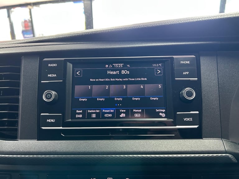 2024 Volkswagen Transporter 2.0 TDI T30 Startline Kombi FWD SWB Euro 6 (s/s) 5dr WINDOW VAN Diese...