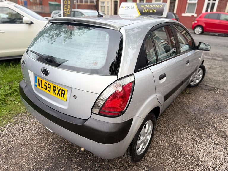 2009 Kia Rio 1.4 Chill 5dr HATCHBACK Petrol Manual