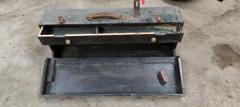 Vintage joiners tool box 