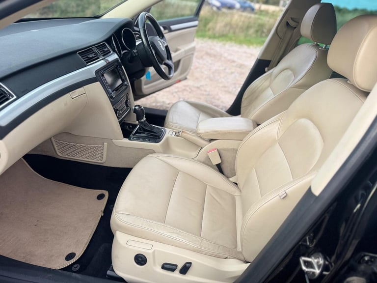 2014 Skoda Superb 2.0 TDI CR 170 Elegance 4X4 5dr DSG ESTATE DIESEL Automatic