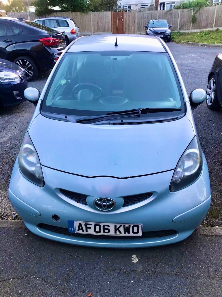 Cheap Toyota, AYGO, Hatchback, 2006, Manual, 998 (cc),3 doors for sale in Epsom, Surrey