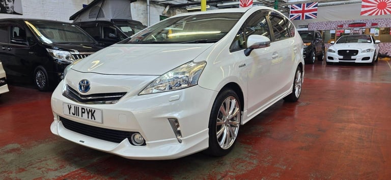 2011 Toyota Prius+ 7 SEATS +MODELESTA BODY KIT+AUTO ANDROID  Petrol/Electric Hybrid Automatic