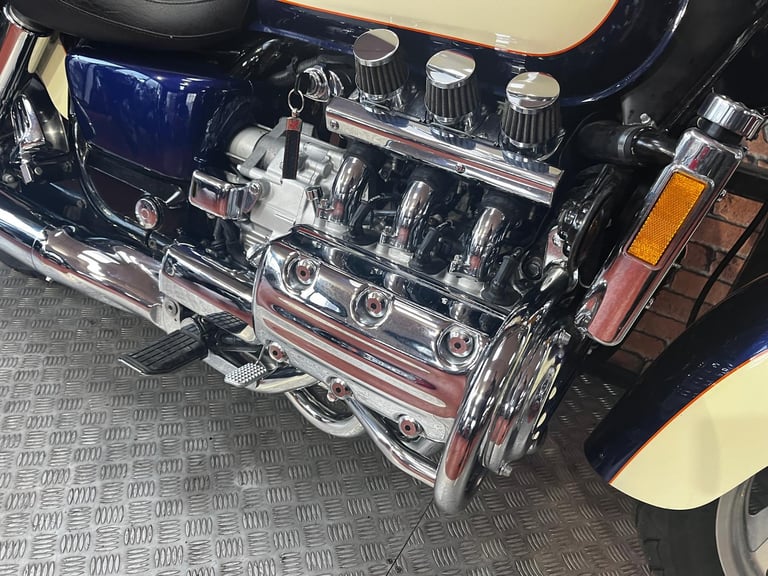 Honda VALKYRIE F6C 1500 LOW MILES CLEAN EXAMPLE 
