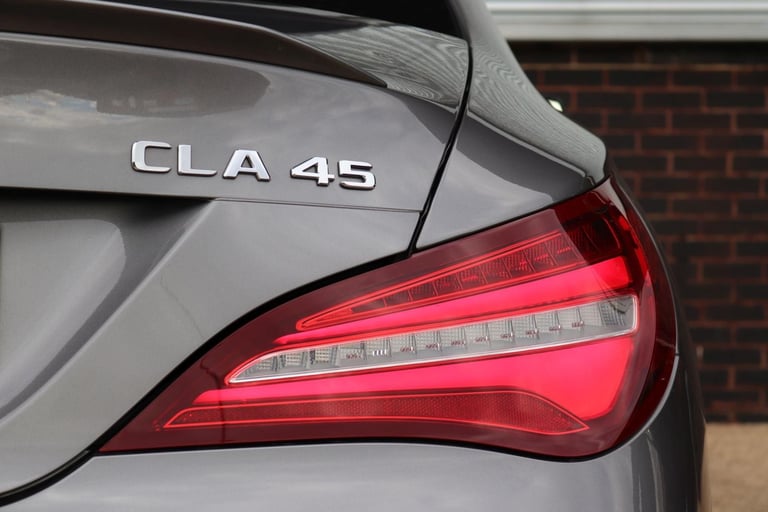  Mercedes-Benz CLA 2.0 CLA45 AMG Coupe SpdS DCT 4MATIC - AMG EXHAUST - FULL SPEC