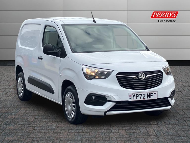 2022 Vauxhall Combo 2300 1.5 Turbo D 100ps H1 Sportive Van Van DIESEL Manual