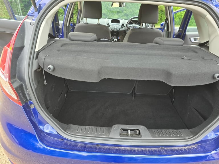 2015 Ford Fiesta 1.0 Manual 77000 Miles. EcoBoost Zetec 5dr CHEAP 20 Tax. PX OK HATCHBACK Petrol ...