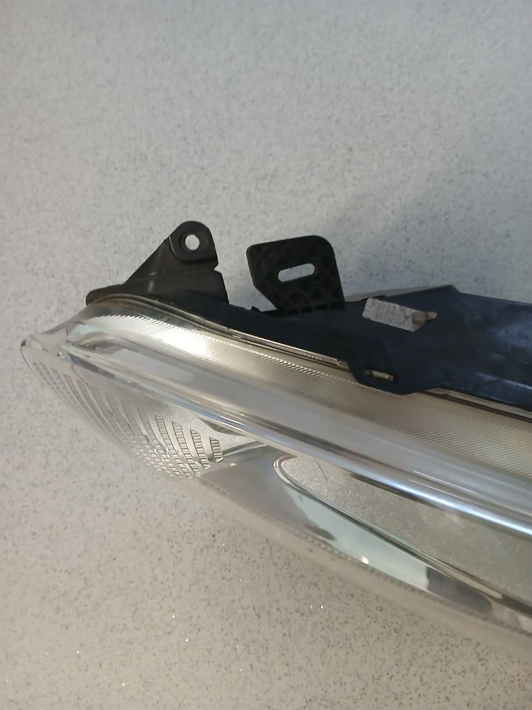 Ford Fiesta mk7 2014 model passenger side headlight 