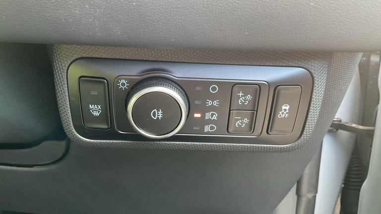 2024 Ford Mustang Mach-E 272kW Premium 91kWh AWD 5dr Auto Estate Electric Automatic