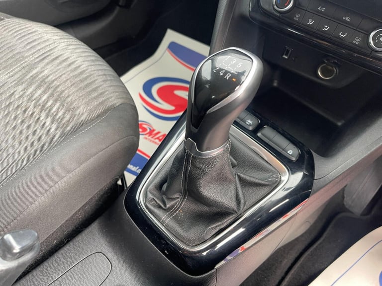 2020 Vauxhall Corsa 1.2 SE Euro 6 5dr HATCHBACK Petrol Manual