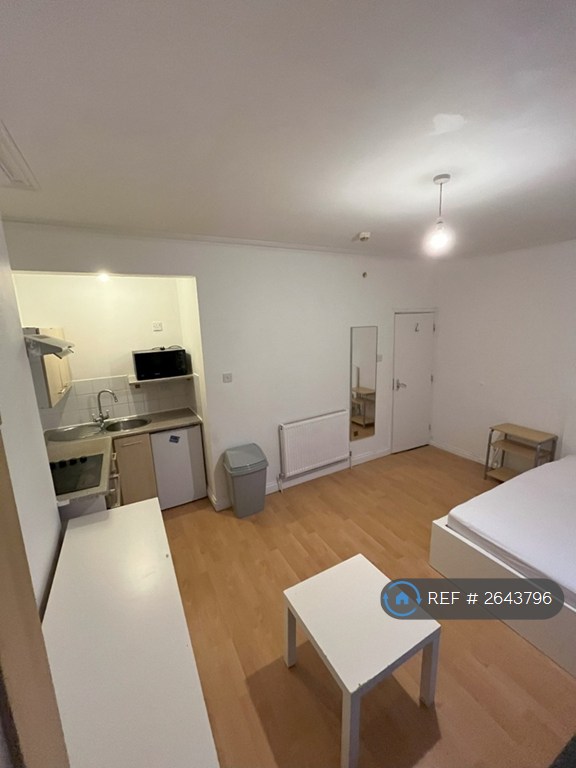 1 bedroom in Blenheim Street, Bristol, BS5 (#2643796)